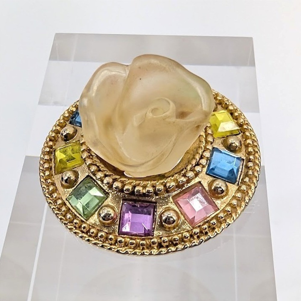 VTG Rainbow Rhinestone Rose‎ Brooch Frosted Molded Flower Gold Tone Botanical